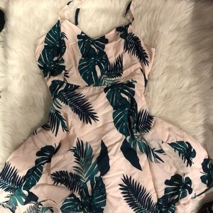 Leaf Print Flowy summer dress